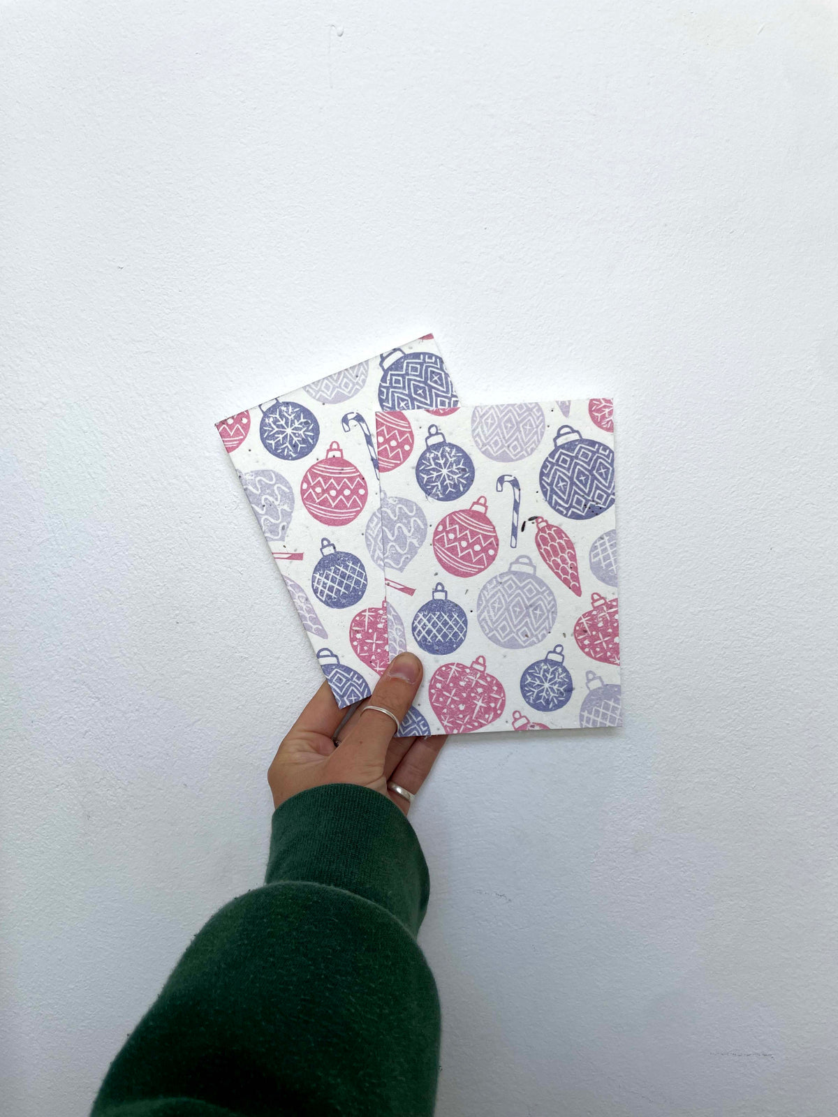 Christmas Baubles - Purple Pink Lino